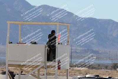 media/Dec-01-2025-Moto Forza (Mon) [[2daa91e15f]]/2-Intermediate Group/Session 3 (Turn 7 Inside Pans)/